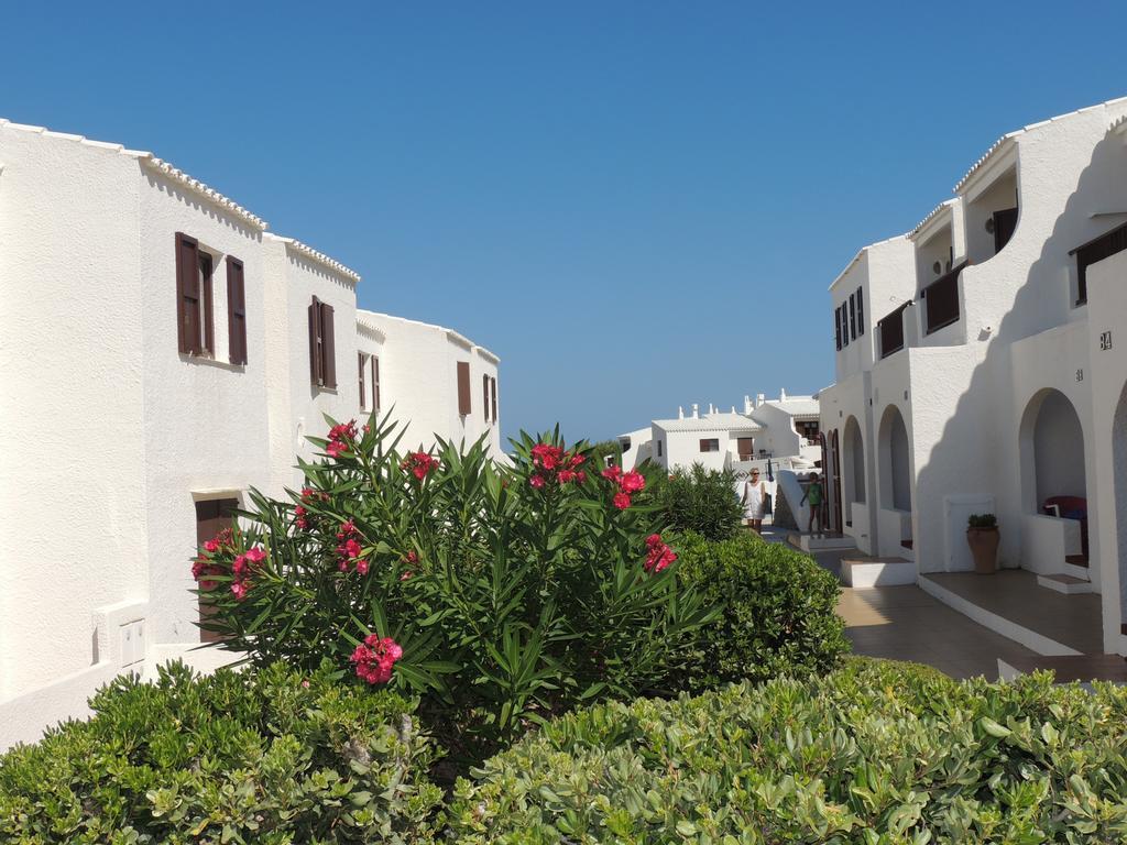 Apartamentos Sa Cala Кала-Морель Экстерьер фото
