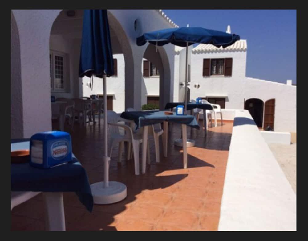 Apartamentos Sa Cala Кала-Морель Экстерьер фото