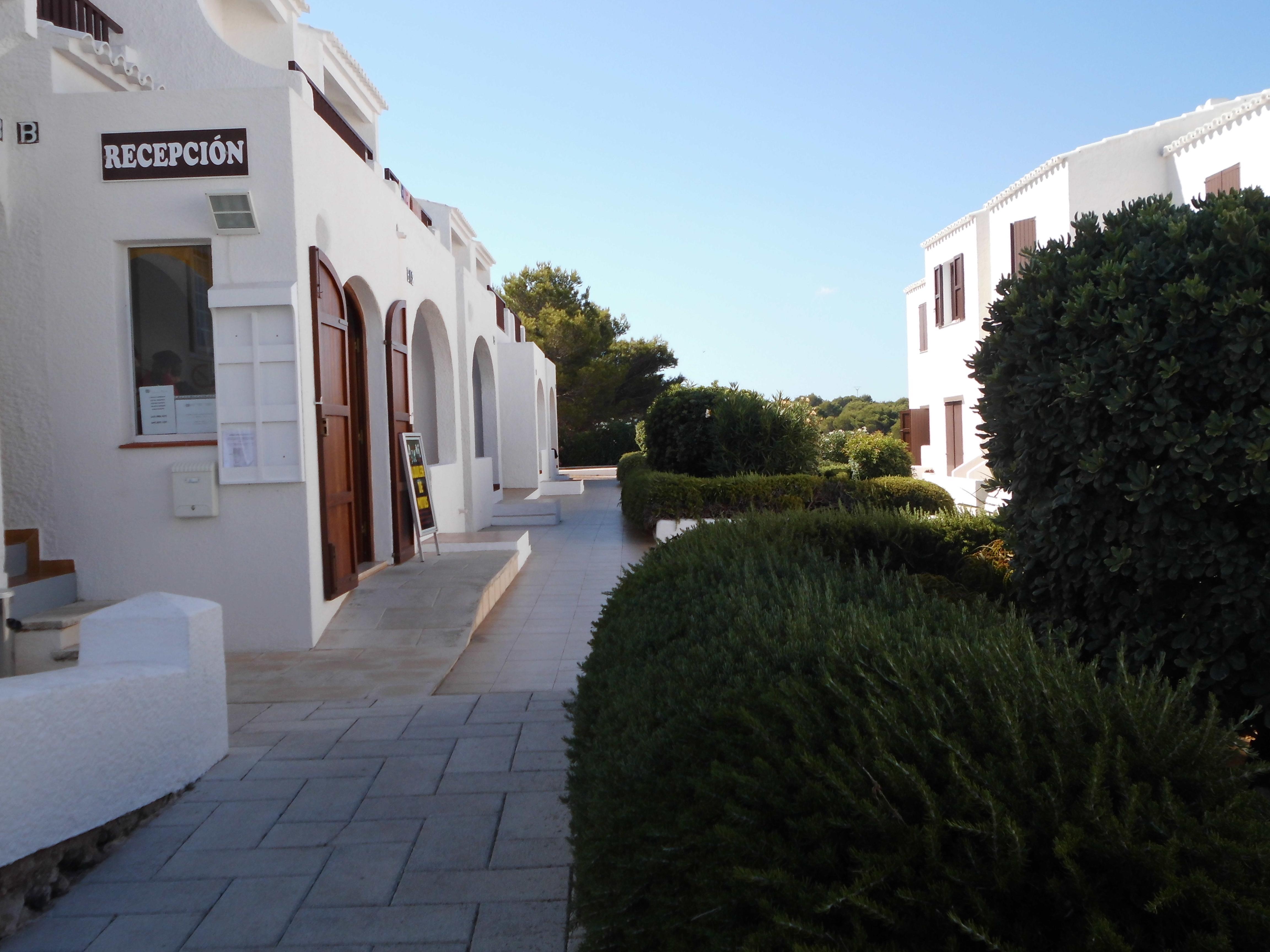 Apartamentos Sa Cala Кала-Морель Экстерьер фото