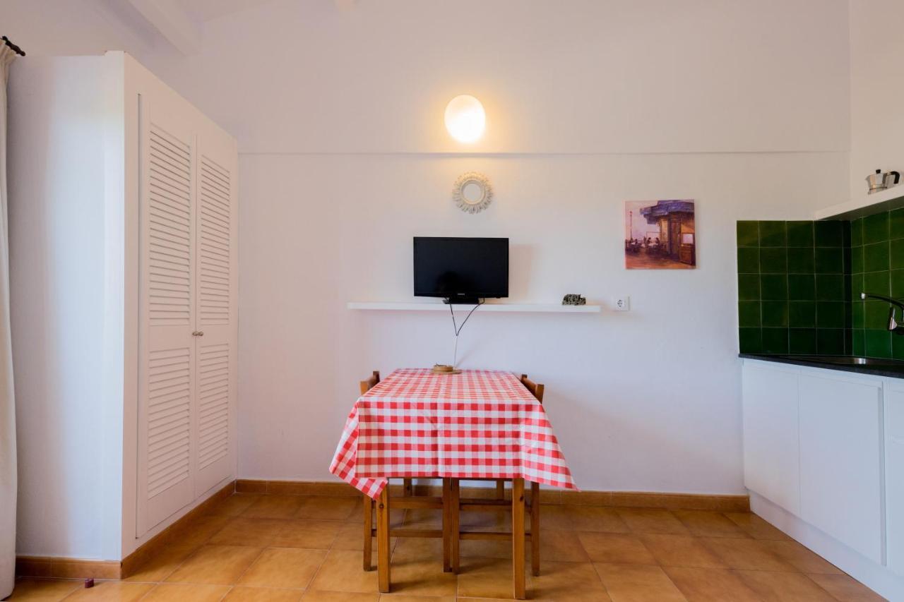 Apartamentos Sa Cala Кала-Морель Экстерьер фото