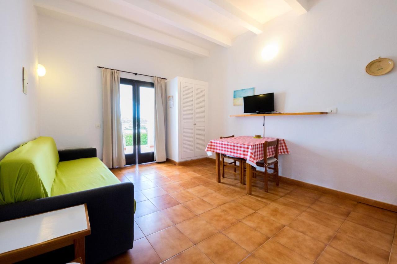Apartamentos Sa Cala Кала-Морель Экстерьер фото